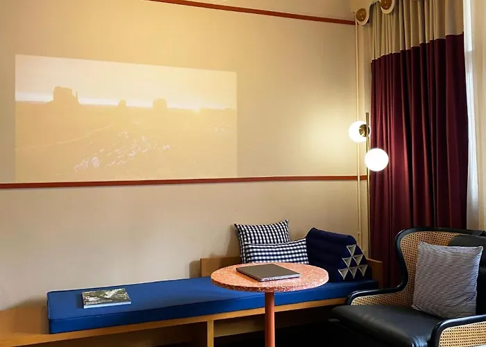 Blu Dock Restel