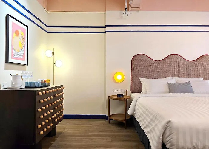 Blu Dock Restel 酒店 曼谷