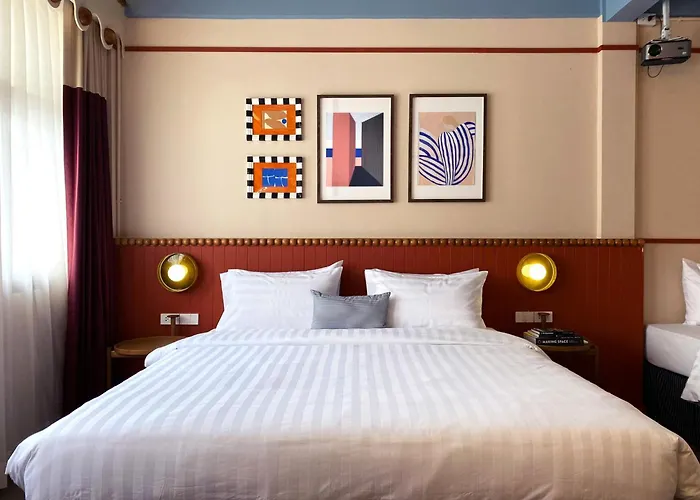 Blu Dock Restel Hotel